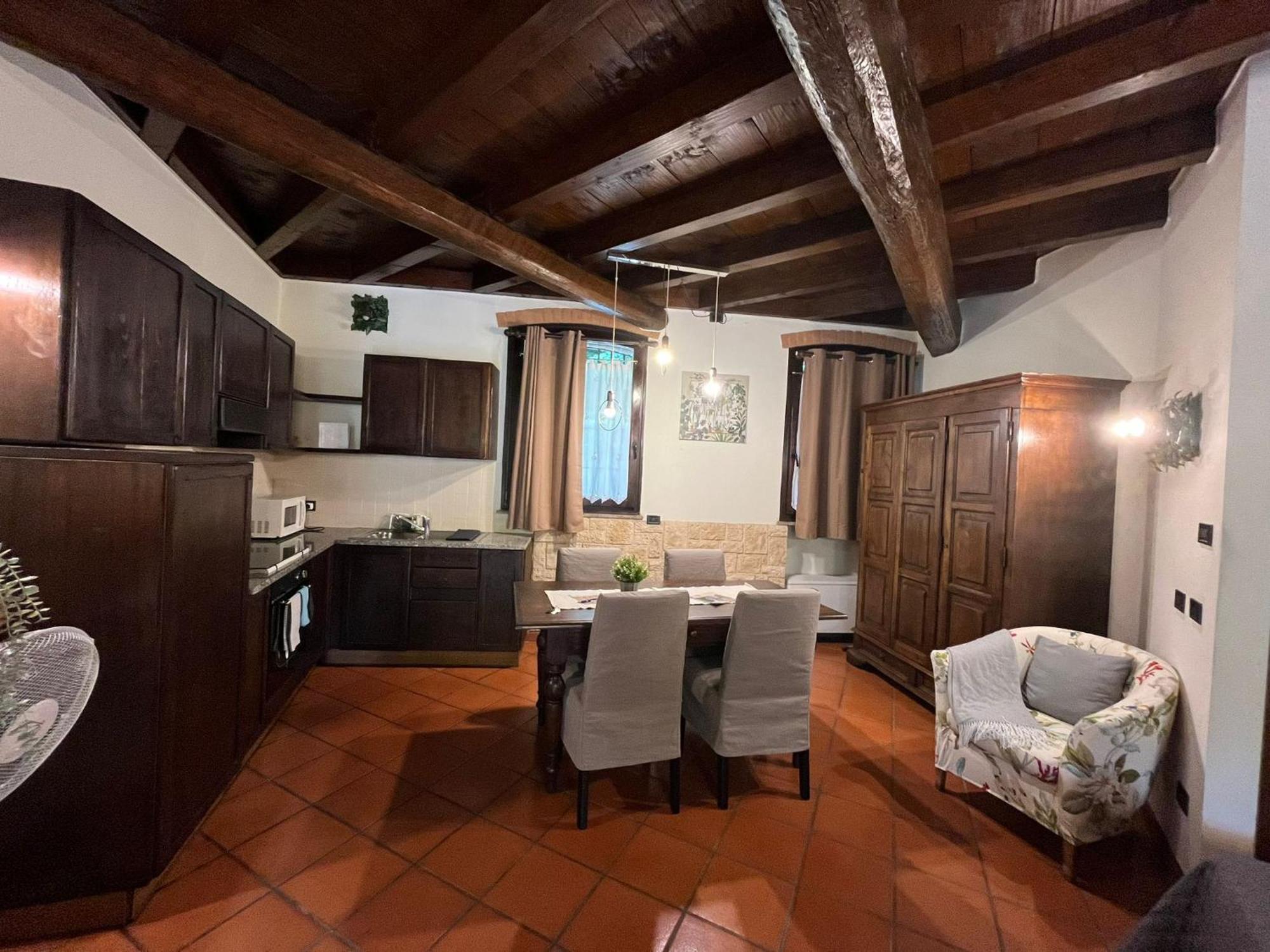 Monolocale Beatrice Abbadesse Guest House 米兰 外观 照片